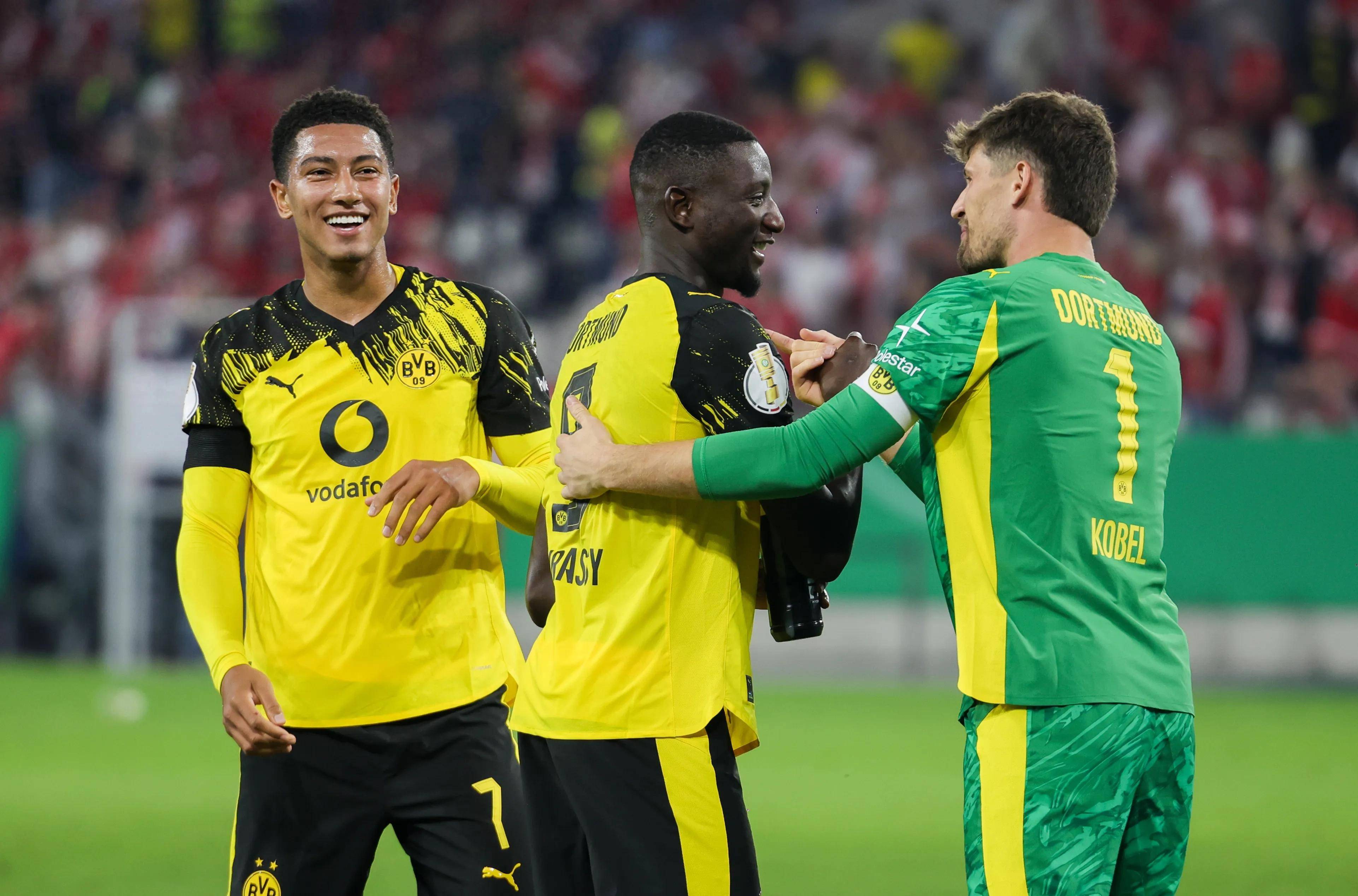 多特蒙德迎德甲关键赛；加时末段内部沟通；态度坚定；赛程密集仍需轮换-英雄联盟