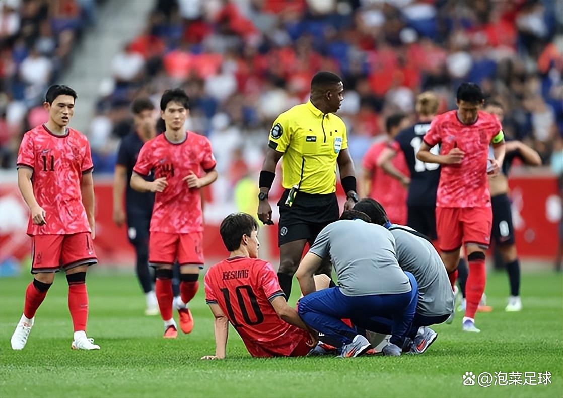 足总杯赛后再迎强敌，纽约尼克斯篮板制胜，主帅态度——引发热议，年轻球员得到机会的简单介绍-英雄联盟