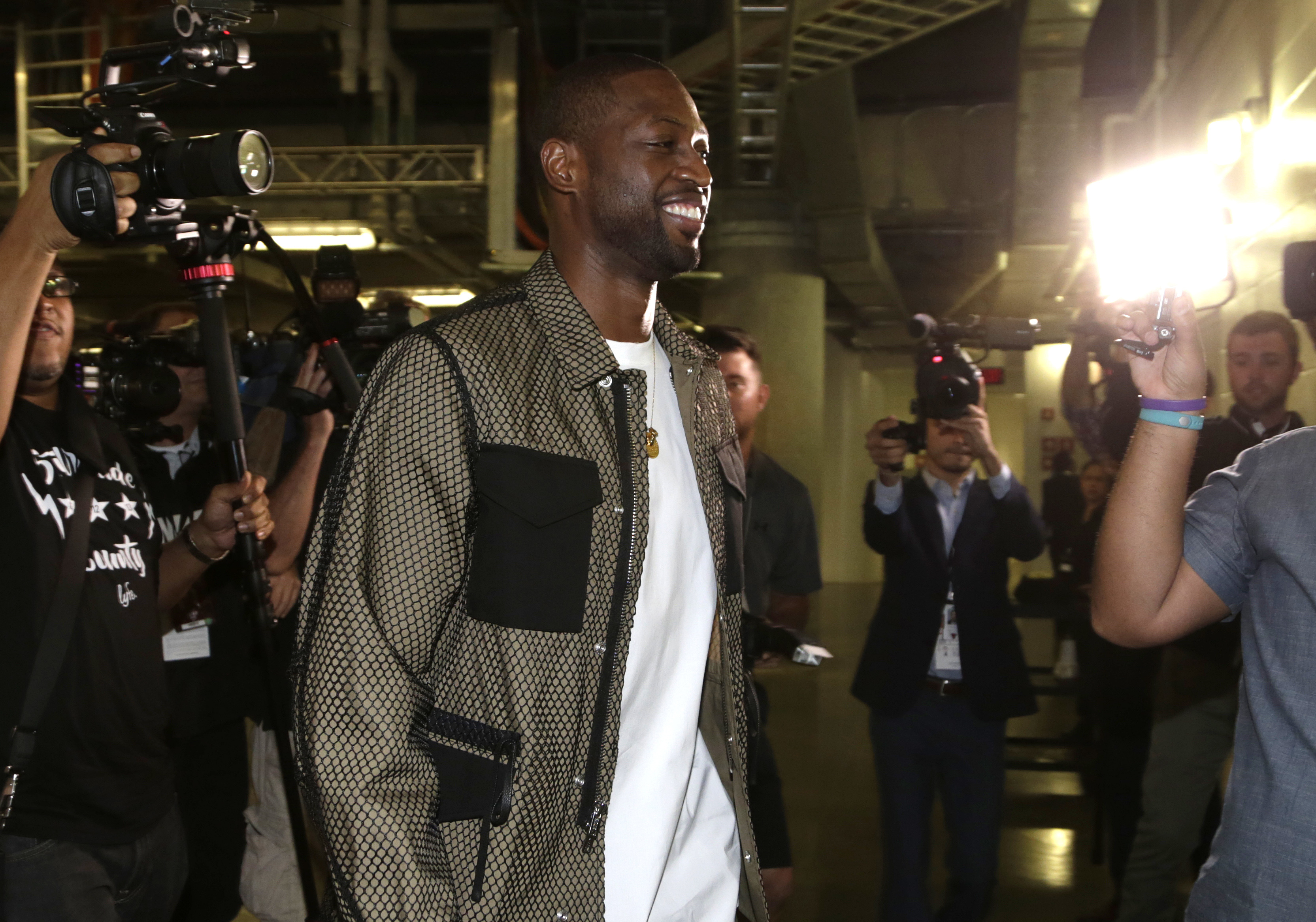 意甲倒计时，迈阿密热火赛前完成体检，细节引发关注，更衣室稳定，训练强度明显提升的简单介绍-英雄联盟台服官网地址入口